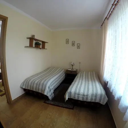 Ow Mikomania * Charzykowy