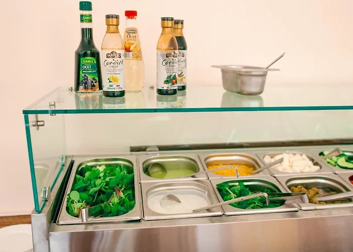 Ow Mikomania 假日公园 哈日科维